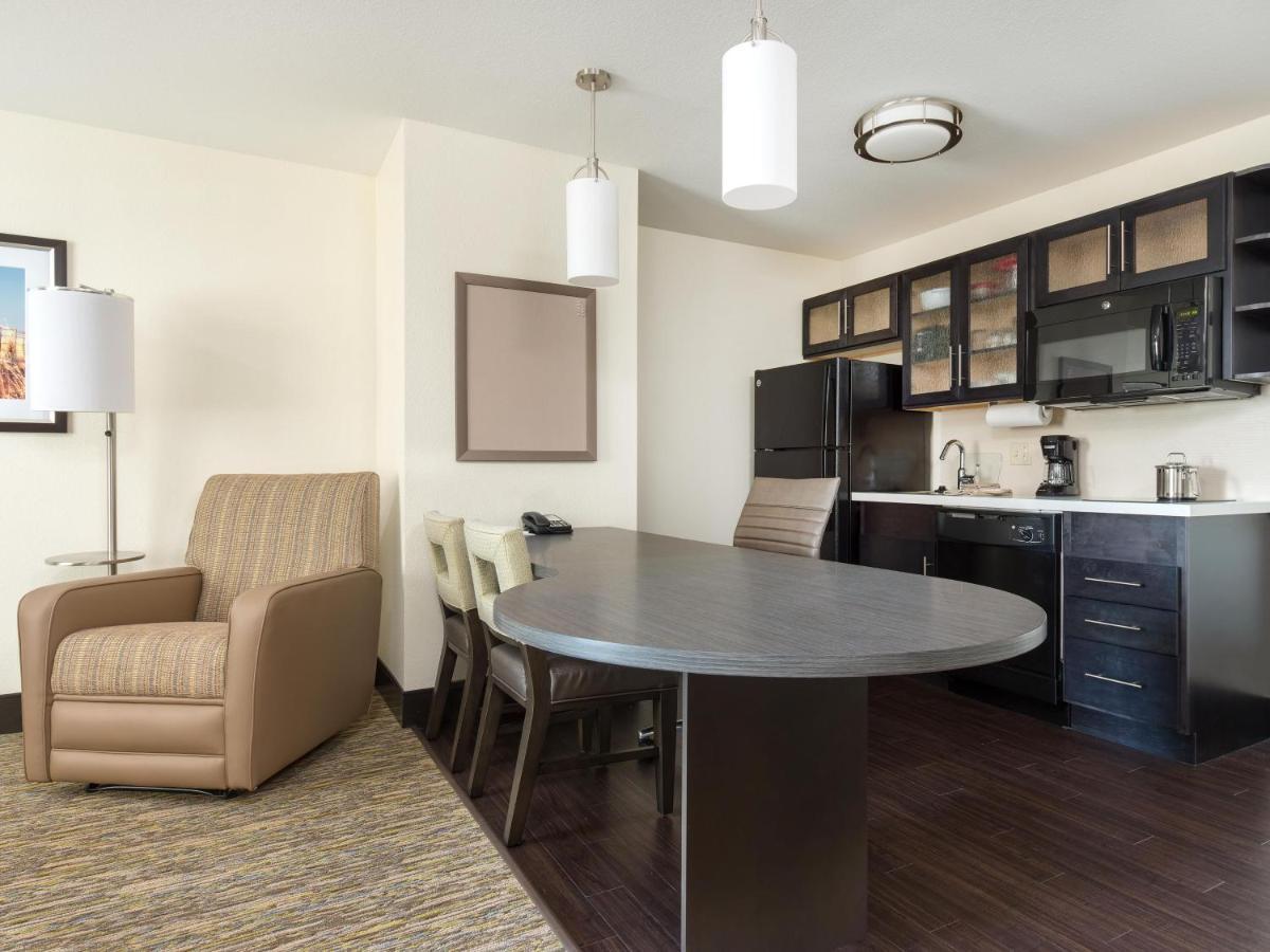 Candlewood Suites Enid By Ihg Экстерьер фото
